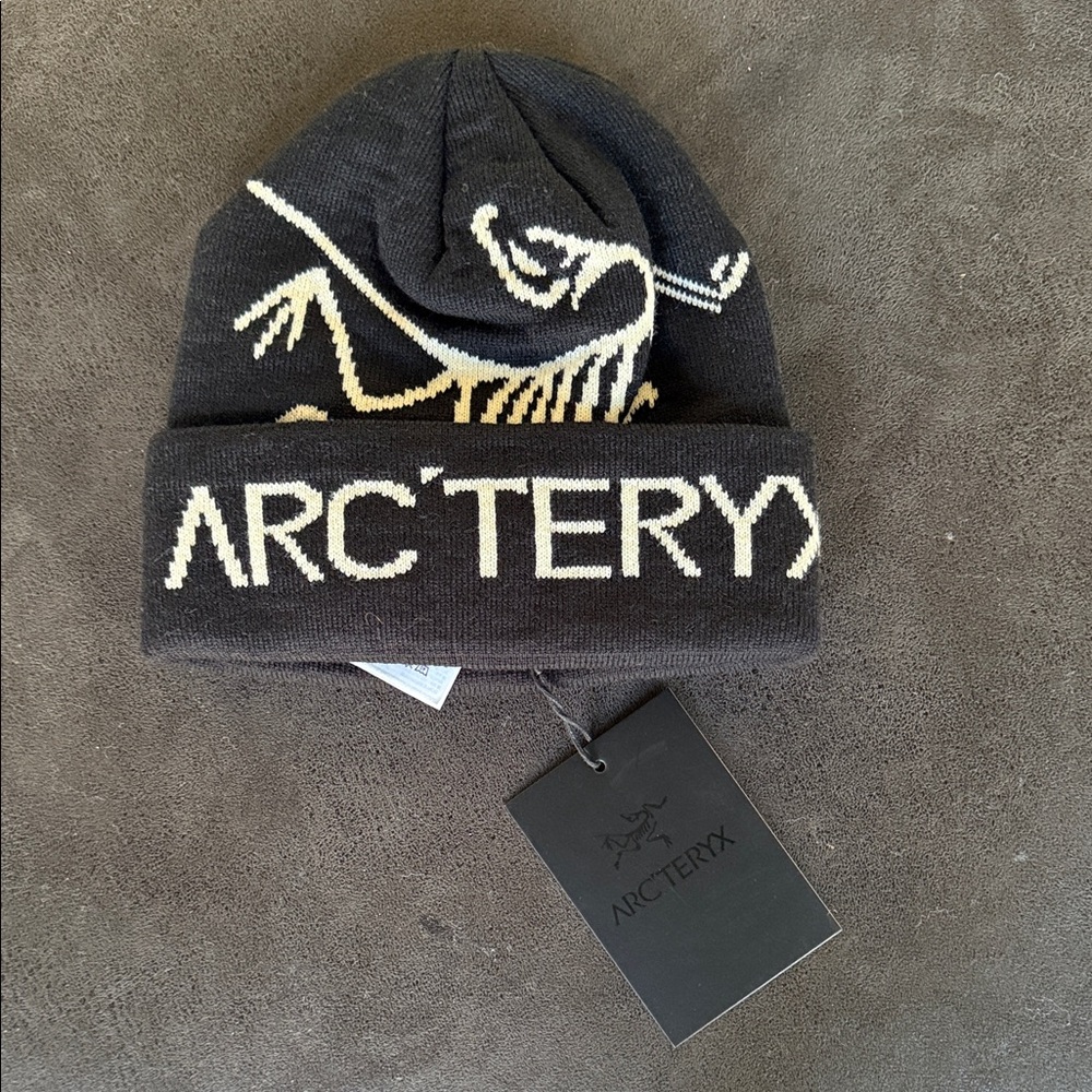 Arc'teryx Black and Cream Logo Beanie